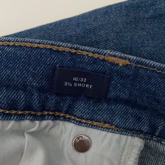 Gap stretch button fly denim shorts - Picture 4 of 6